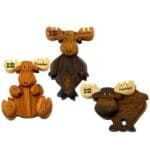 Wooden moose magnet pom pom